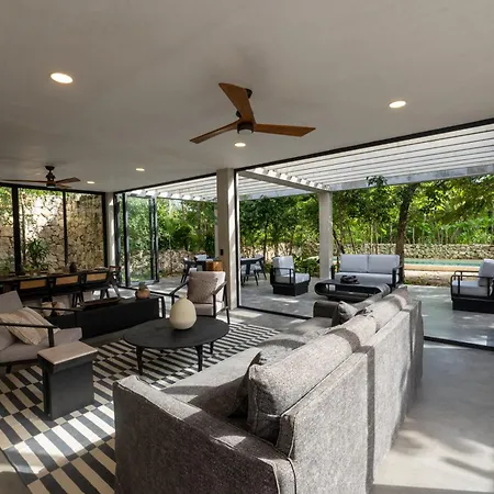 Luxury Jungle With Private Pool & Concierge *
