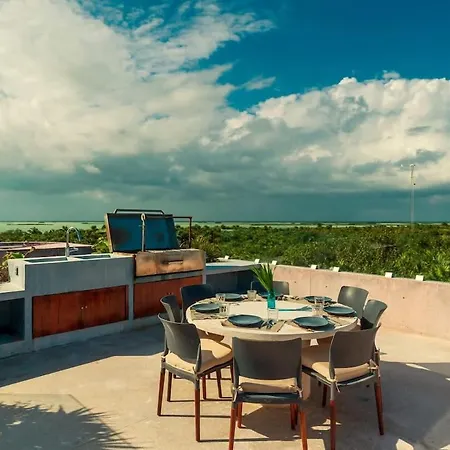 Design Award House With Sky Pool Ocean Views