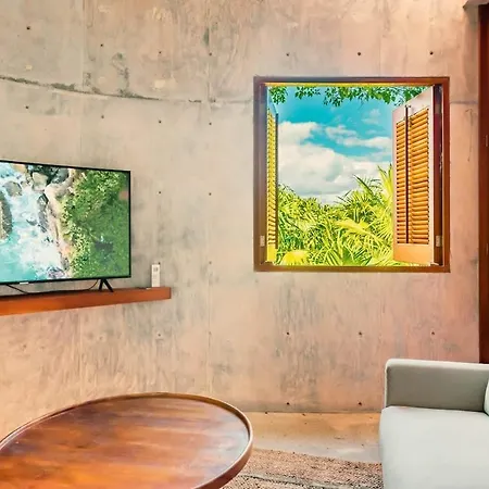 Design Award House With Sky Pool Ocean Views Holiday home