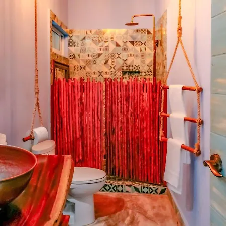 Private Paradise Poolside Studio With Balcony *