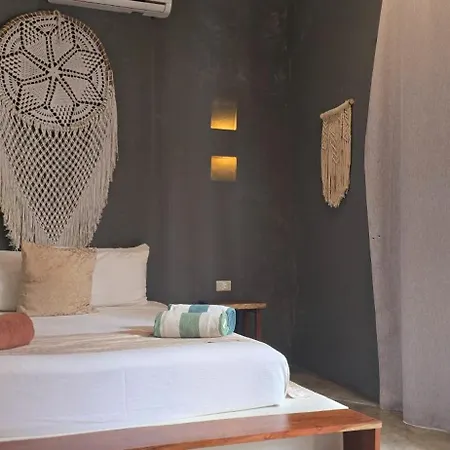 Guest house Kin Jungle Deluxe