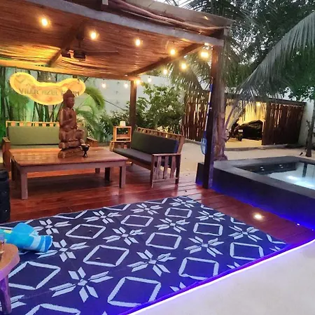 Azul Luxury For Less *