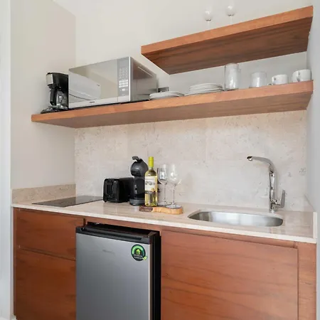 Apartment Phimai & Infinity Pool, Fast Wifi, Nespresso & Netflix