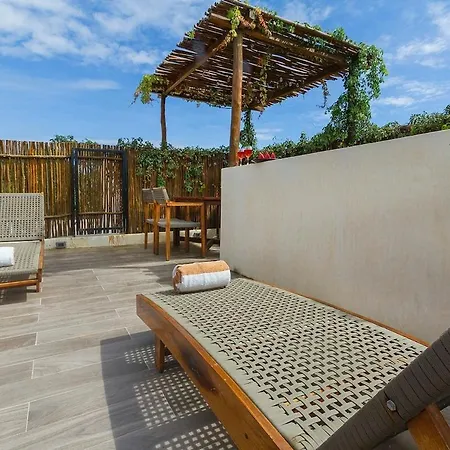 2 Bdr Bohemia Private Pool Yoga Relax