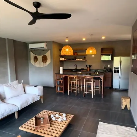 Apartment Luxury 2 Bed 2 Bath With Private Jacuzzi