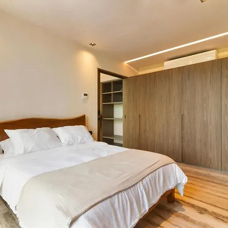 Front Luxury In Apartamento
