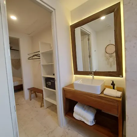 Vita Tulum 4*