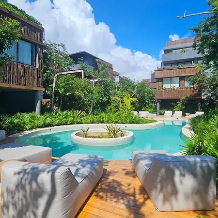 2br 101 -3 Pools & Rooftop - Stone Oven *