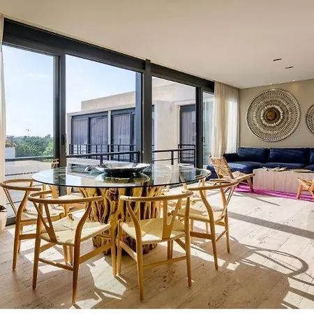 Apartment Xielo *