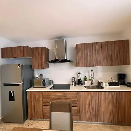 Tulum-onebedroom-fastwifi-pooltable-privatetub