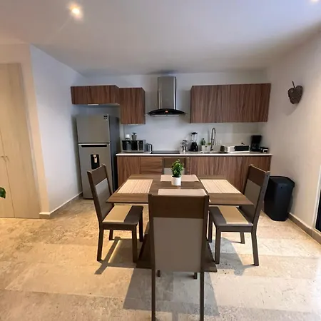 Tulum-onebedroom-fastwifi-pooltable-privatetub Apartamento