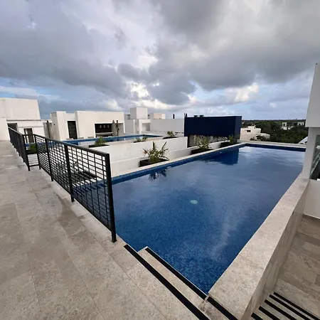 Tulum-onebedroom-fastwifi-pooltable-privatetub *