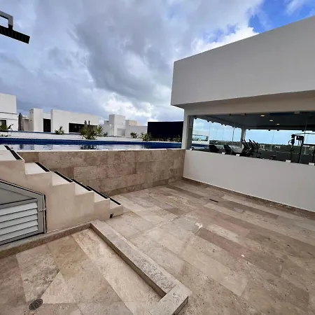Tulum-onebedroom-fastwifi-pooltable-privatetub