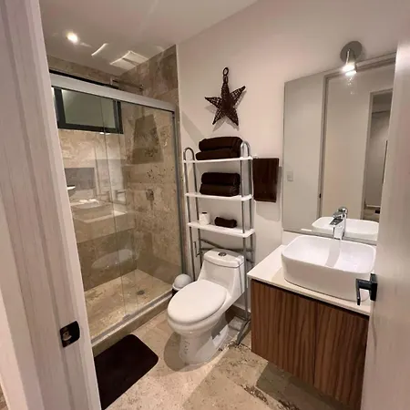 Tulum-onebedroom-fastwifi-pooltable-privatetub Apartamento *