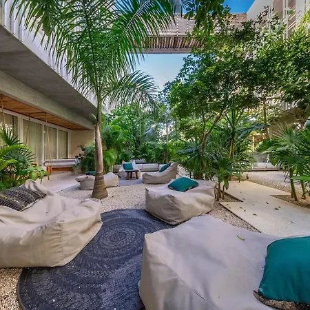 Holiday home Jungle Chic King With Pool