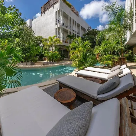 Holiday home Jungle Chic King With Pool *