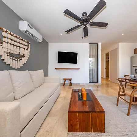 Lux 1 Bd King With Private Pool In Aldea Zama *