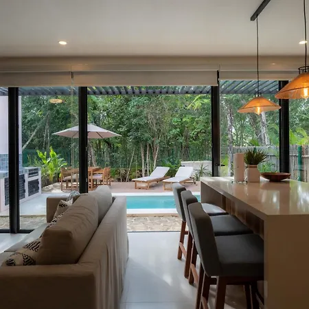 The Hibiscus House Holiday home Tulum