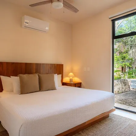 The Hibiscus House Holiday home