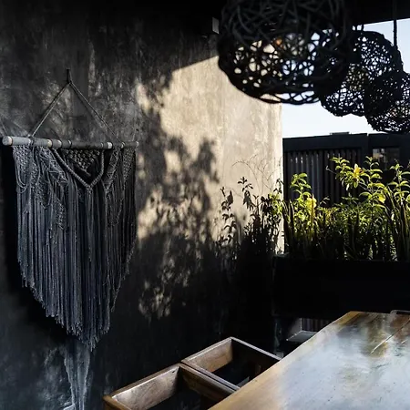 Spacious Luxury Villa, 3 Private Pools + Rooftop