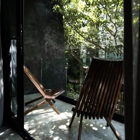 Spacious Luxury Villa, 3 Private Pools + Rooftop *