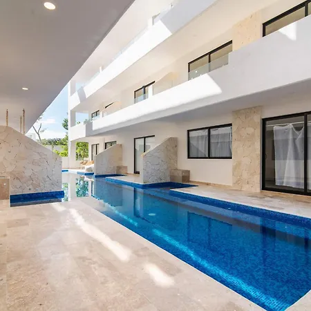 Aldea Zama Luxury 2-br With Pool & Gym Apartment