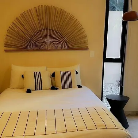 2 Bedroom With Private Pool & Spacious Areas By Waves Management Holiday home