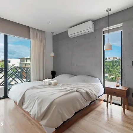 Сasa de vacaciones 2 Bedroom With Spacious Loft Close From Zone *