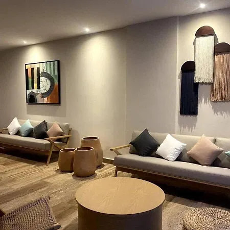 2 Bedroom Amazing Pool Amenities Wifi 2fl Gym Apartment *