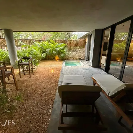 Humana By Waves * Tulum