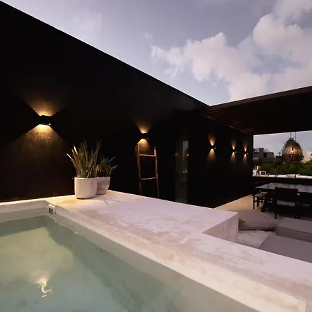 Design Luxury 12br Trio Villas, 6 Private Pools & 3 Rooftops, 32 Pax, Near Villa