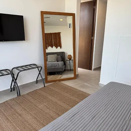 3 Bedroom Jungle - Private Pool - La Veleta Apartment *