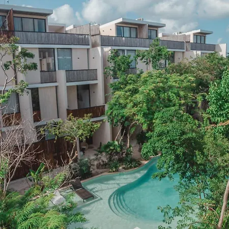 Apartment 3 Bedroom Jungle - Private Pool - La Veleta *
