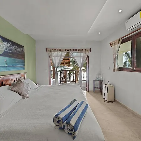 Playa Canek Beachfront Eco Hotel 4*