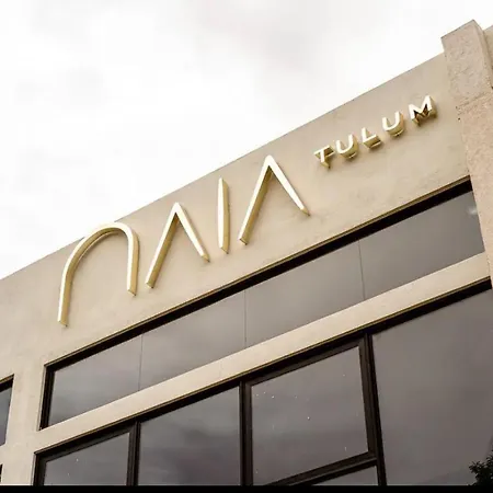 Naia
