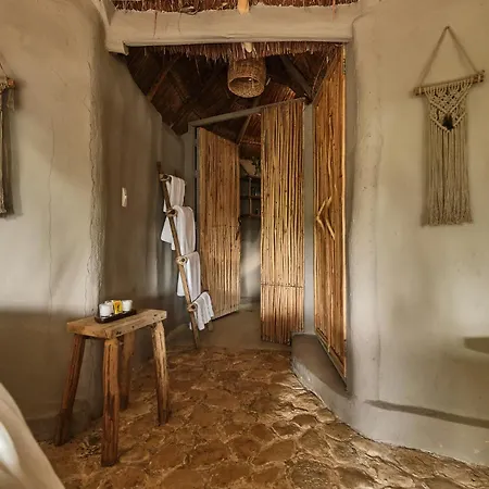 Art Village Hotel 3*