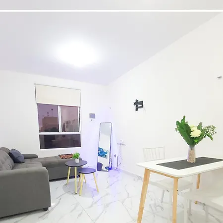Casa Baaxal Aparthotel *