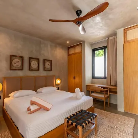 Brutalist 7br Masterpiece Design, Luxury Pool Holiday home Tulum