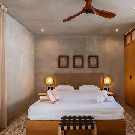 Brutalist 7br Masterpiece Design, Luxury Pool *