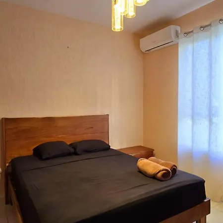 Apartment Kin - Bajo Con Terraza