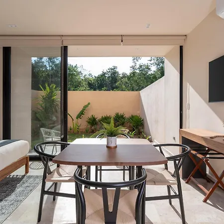 Private Garden Pool Access Near Jaguar Park * Tulum