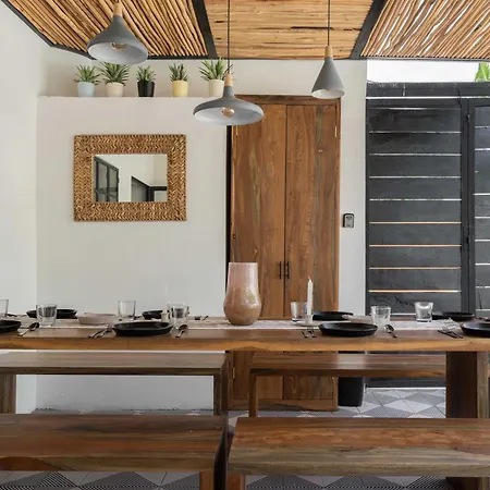Casa Maxanab *