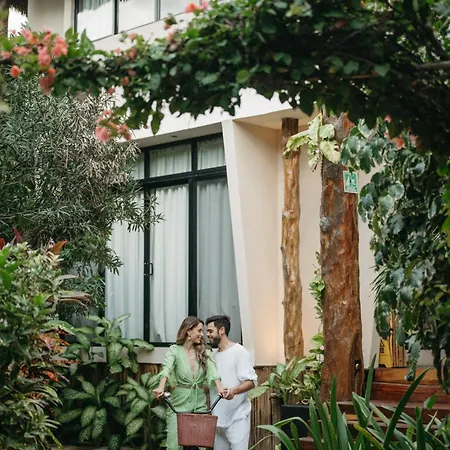 Casa Teka - Boutique & Cenote Tulum