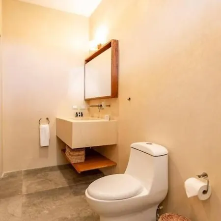 Two-story Penthouse With Jacuzzi Apartamento
