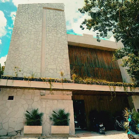 Wamai Tulum