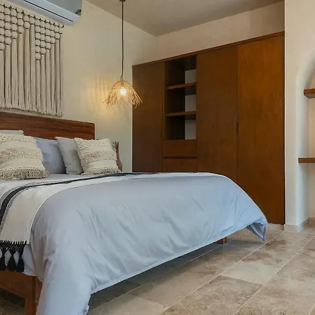 Beautiful Jungle Loft, Private Pool And 500mb Wifi Apartment