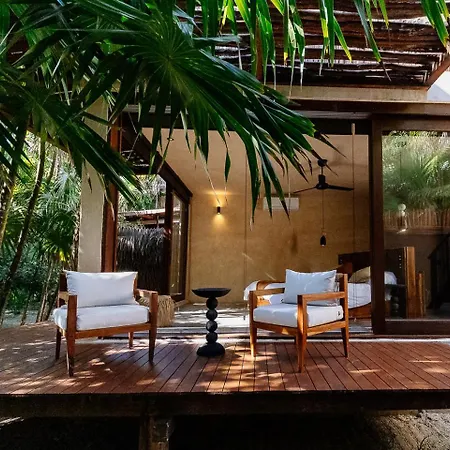 Casa Xik'nal - Luxury Front Villa