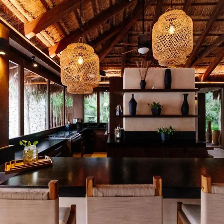 Villa Casa Xik'nal - Luxury Front Punta Allen