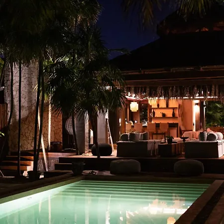 Casa Xik'nal - Luxury Front