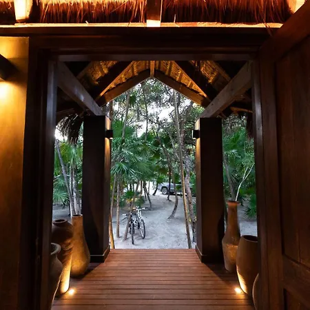 Casa Xik'nal - Luxury Front Villa *